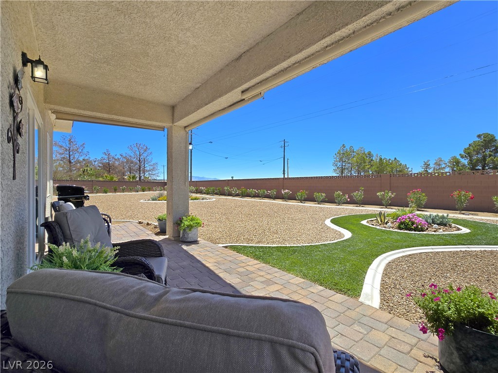 Photo 36 of 42, 5471 Lincolnwood Court