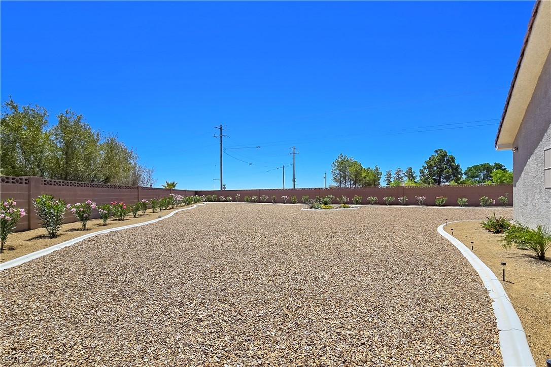Photo 42 of 42, 5471 Lincolnwood Court