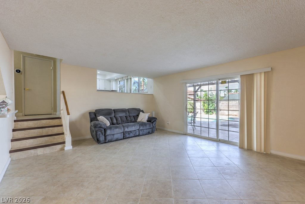 Photo 17 of 45, 1529 Padova Drive