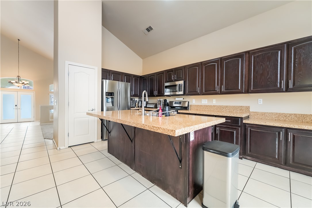 Photo 12 of 39, 1951 Parma Avenue