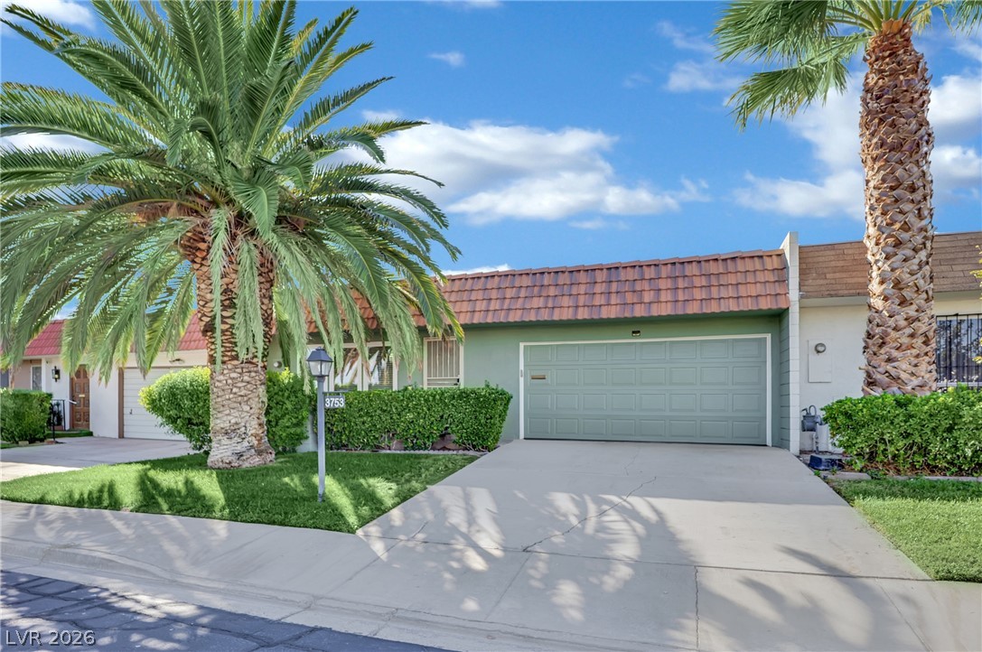 3753 Heritage Avenue, Las Vegas 89121