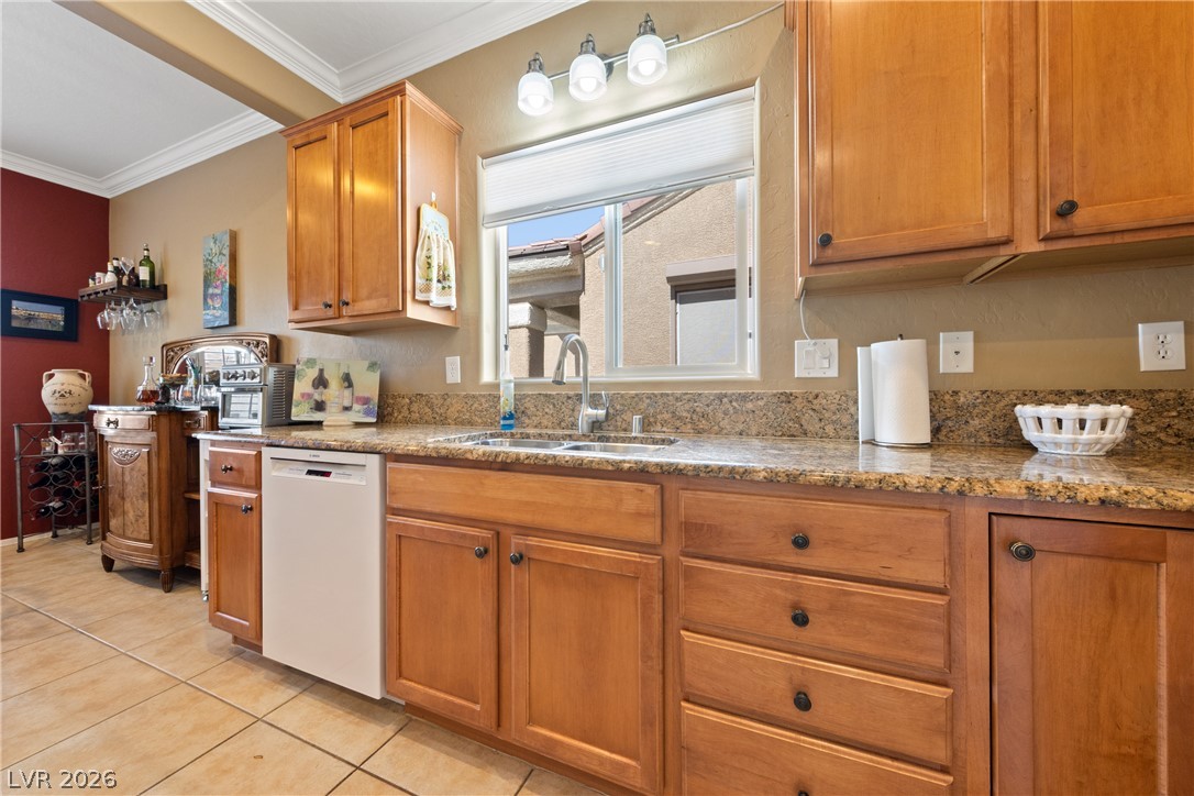 Photo 5 of 7340 Shelduck Street
