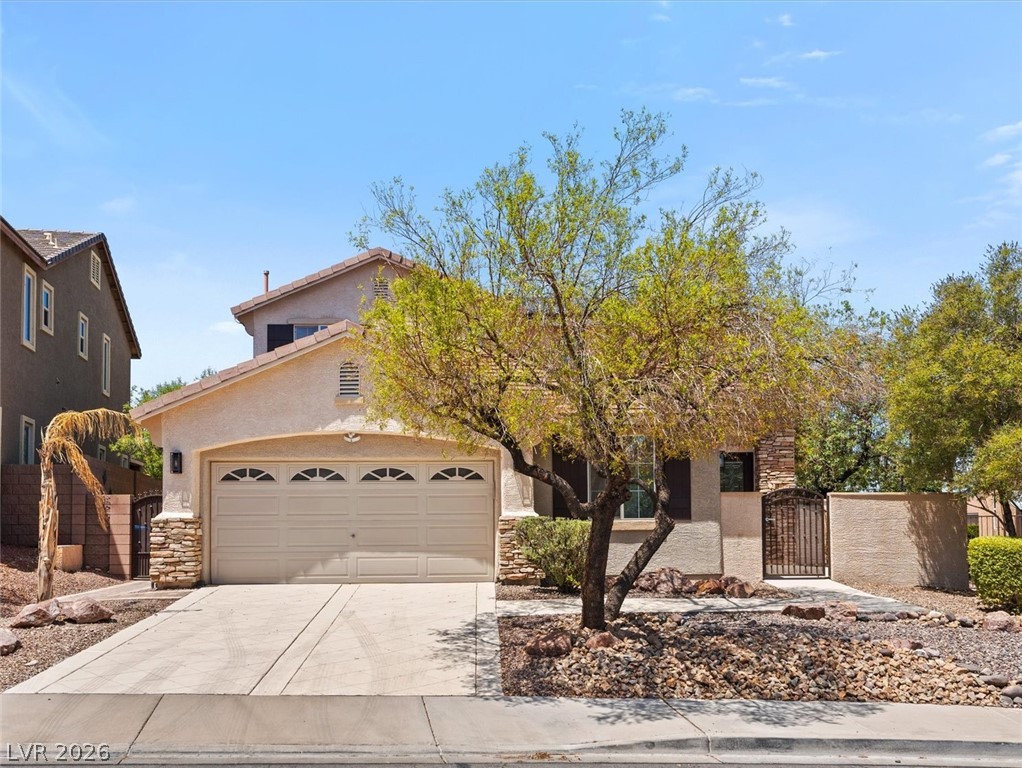 215 Sunset Shower Drive, Henderson 89012