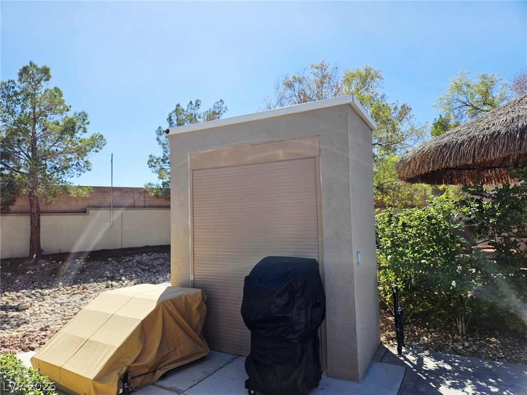 Photo 7 of 26, 8175 Arville Street #186