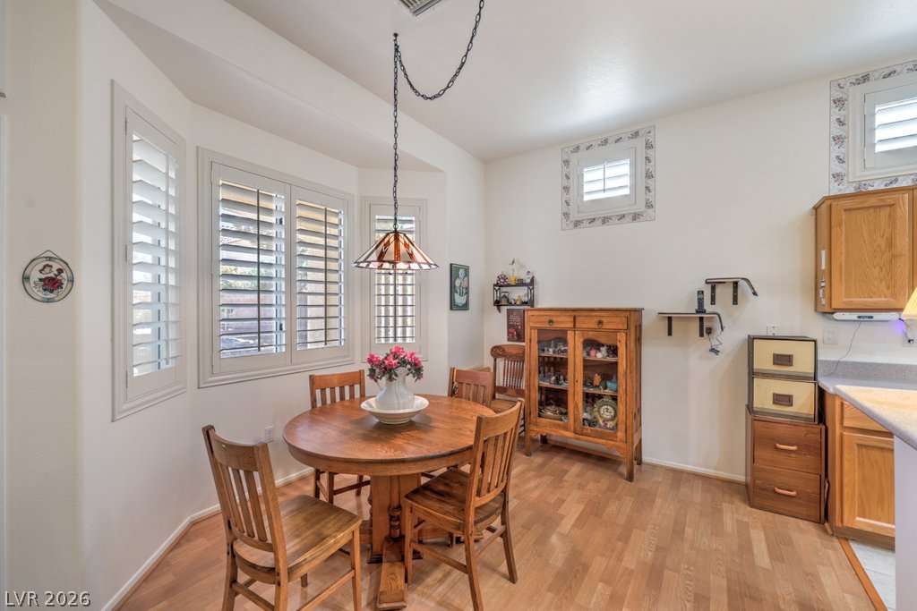 Photo 3 of 10701 Sky Meadows Avenue