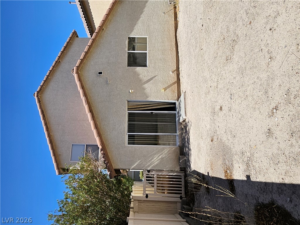 Photo 3 of 4212 N Walnut Glen Drive