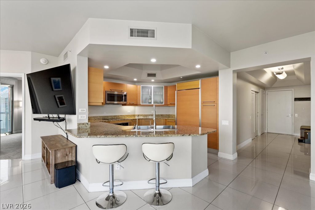 Photo 8 of 41, 222 Karen Avenue #3407