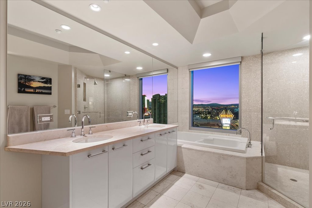 Photo 18 of 41, 222 Karen Avenue #3407