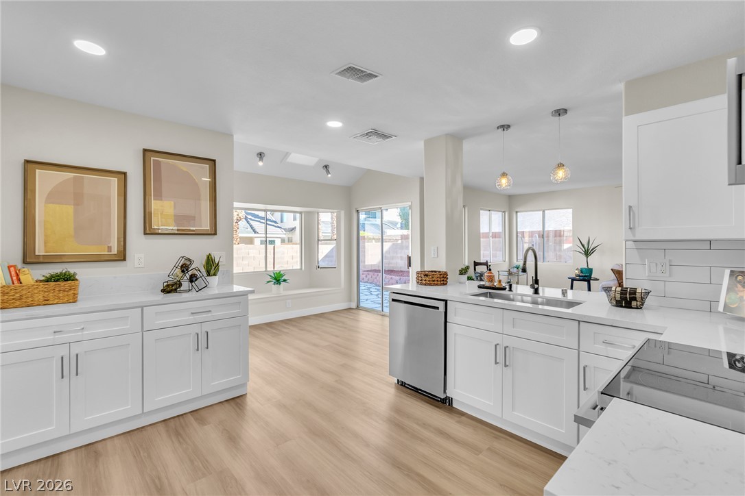 Photo 4 of 322 Redondo Street