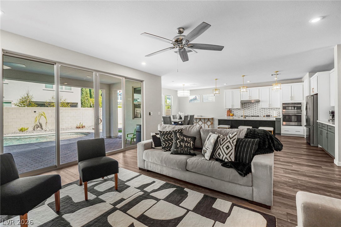 Photo 17 of 77, 10310 Sierra Skye Avenue
