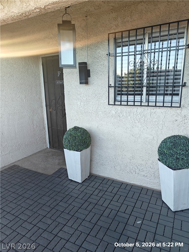 1676 Jupiter Court #F, Las Vegas 89119
