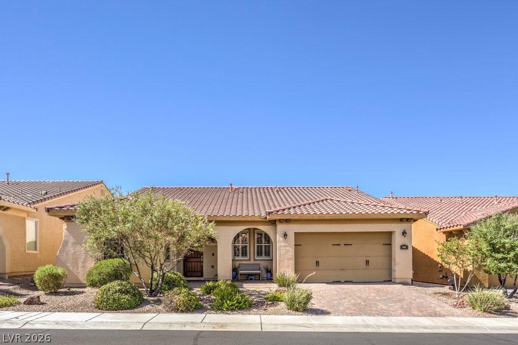 965 Via Columbo Street, Henderson 89011