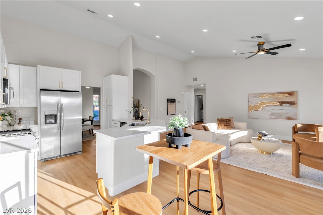 277 Gentle Bay Avenue, Henderson 89074