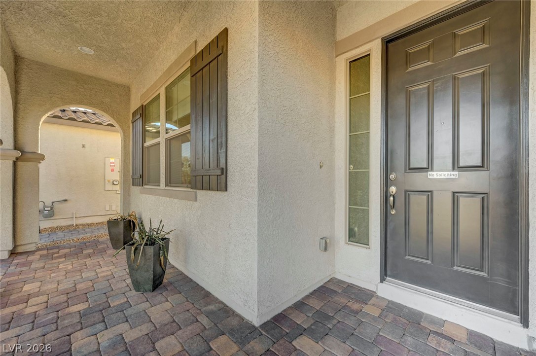 Photo 6 of 35, 6117 Bugsy Street