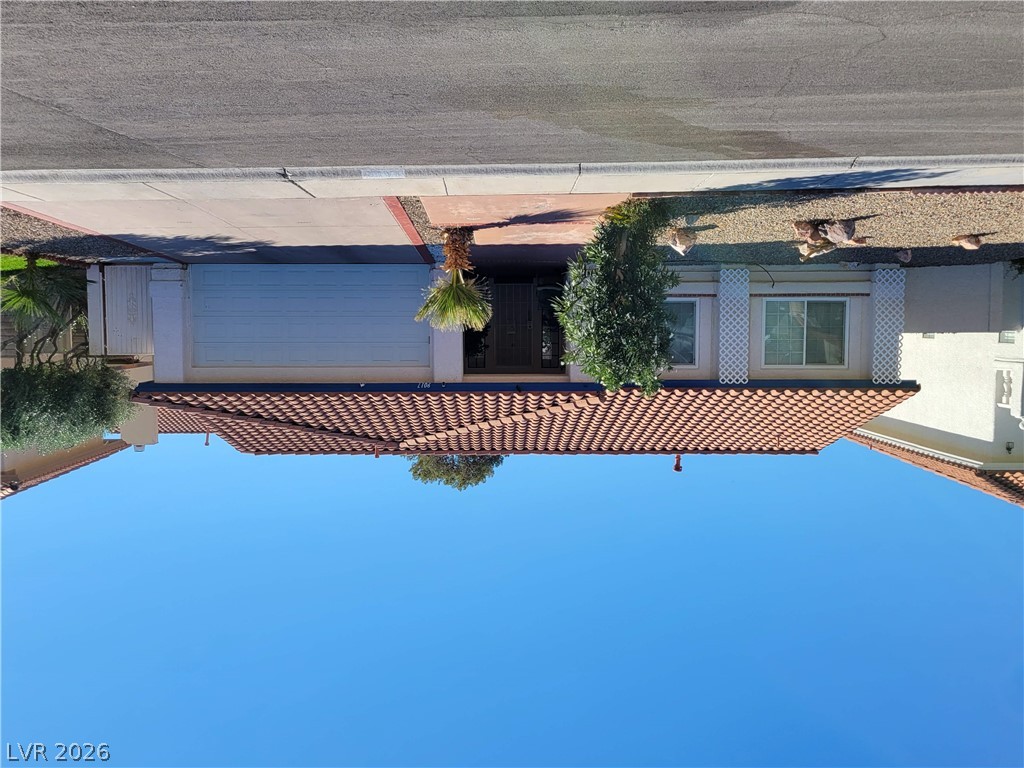 9017 Feather River Court, Las Vegas 89117