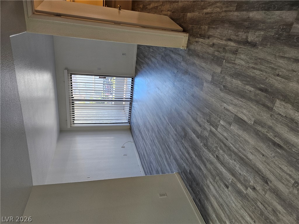 Photo 9 of 31, 950 Seven Hills Drive #3011