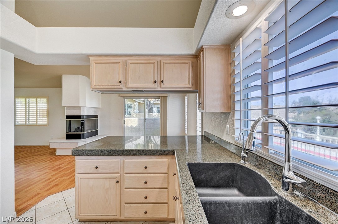 Photo 17 of 47, 9436 Mount Cherie Avenue #103