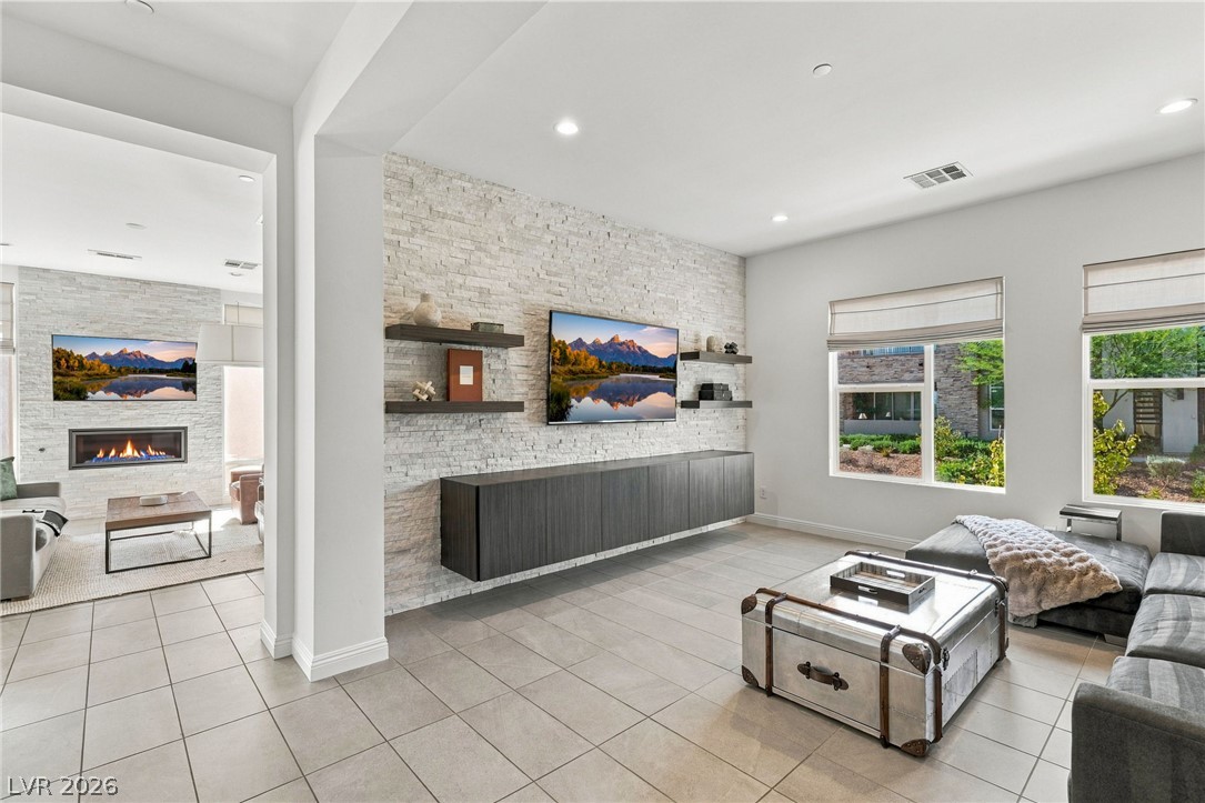 Photo 3 of 11280 Granite Ridge Drive #1022
