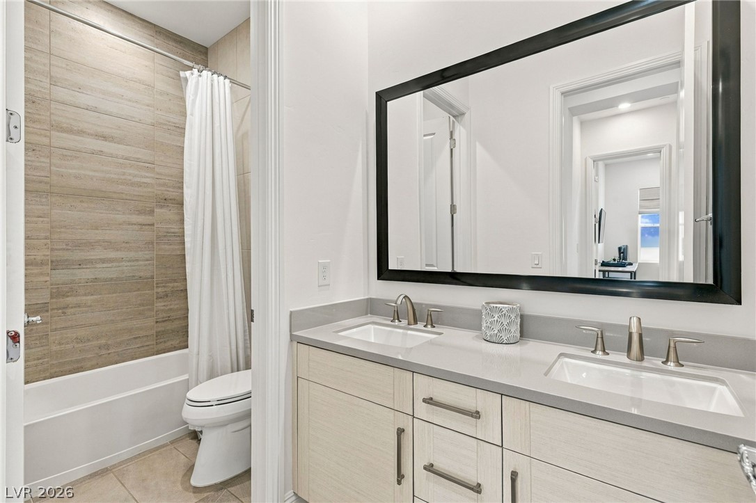 Photo 33 of 46, 11280 Granite Ridge Drive #1022