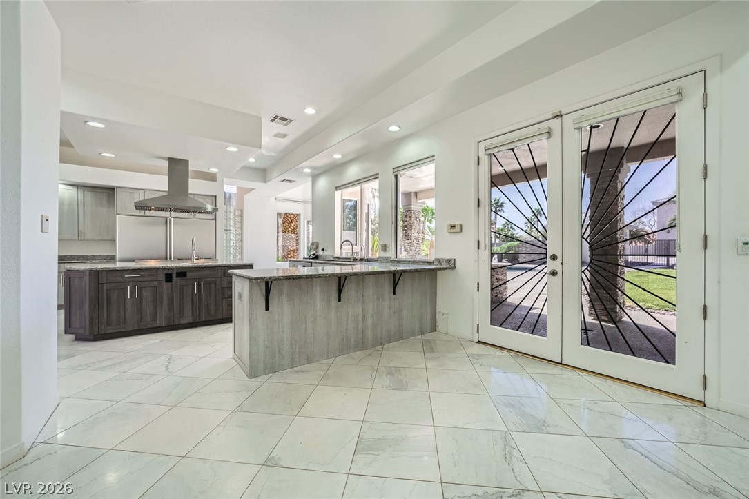 Photo 11 of 64, 7901 Obannon Drive