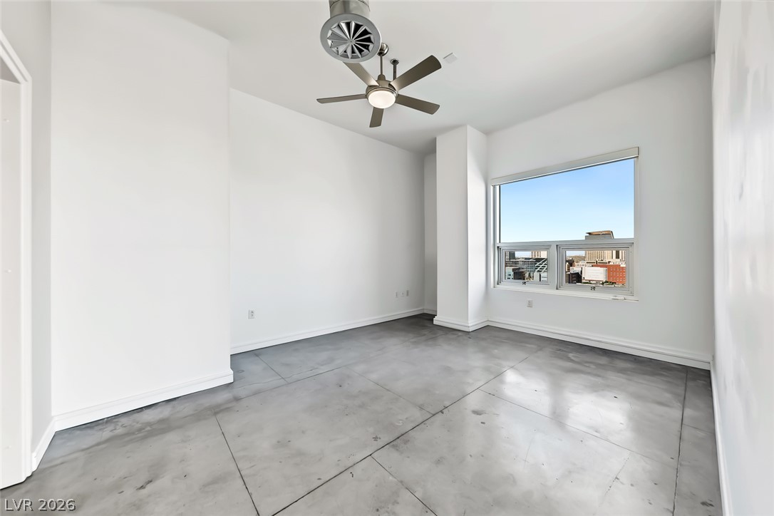 Photo 48 of 97, 200 Hoover Avenue #1409