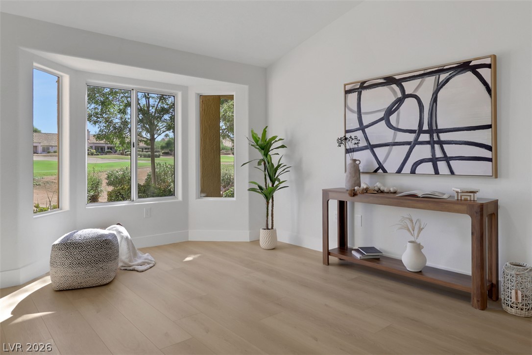 Photo 6 of 67, 8805 Litchfield Avenue