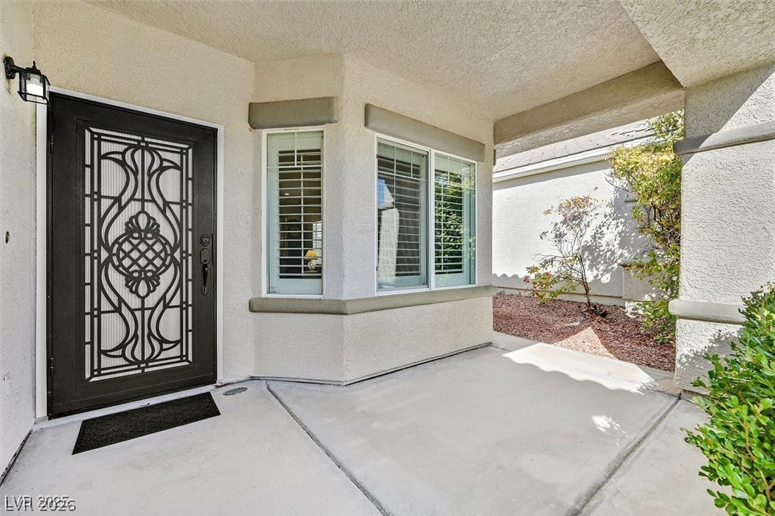 Photo 4 of 2597 Belgreen Street