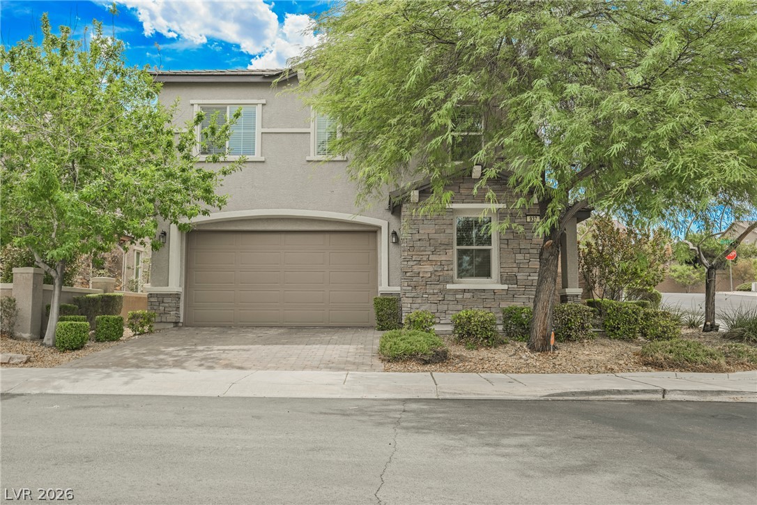 937 Estes Cove Avenue, Henderson