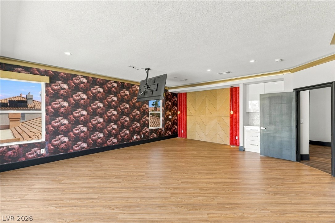 Photo 20 of 44, 9498 Malasana Court