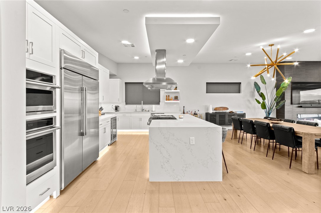 Photo 6 of 73, 810 Bolide Street