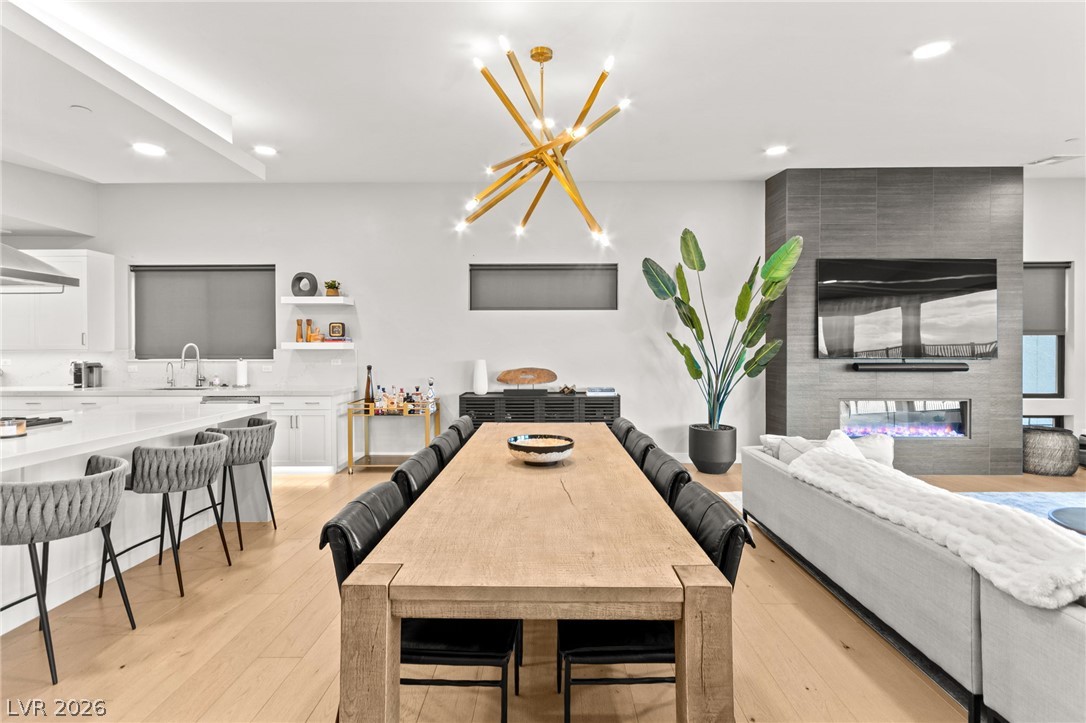 Photo 12 of 73, 810 Bolide Street