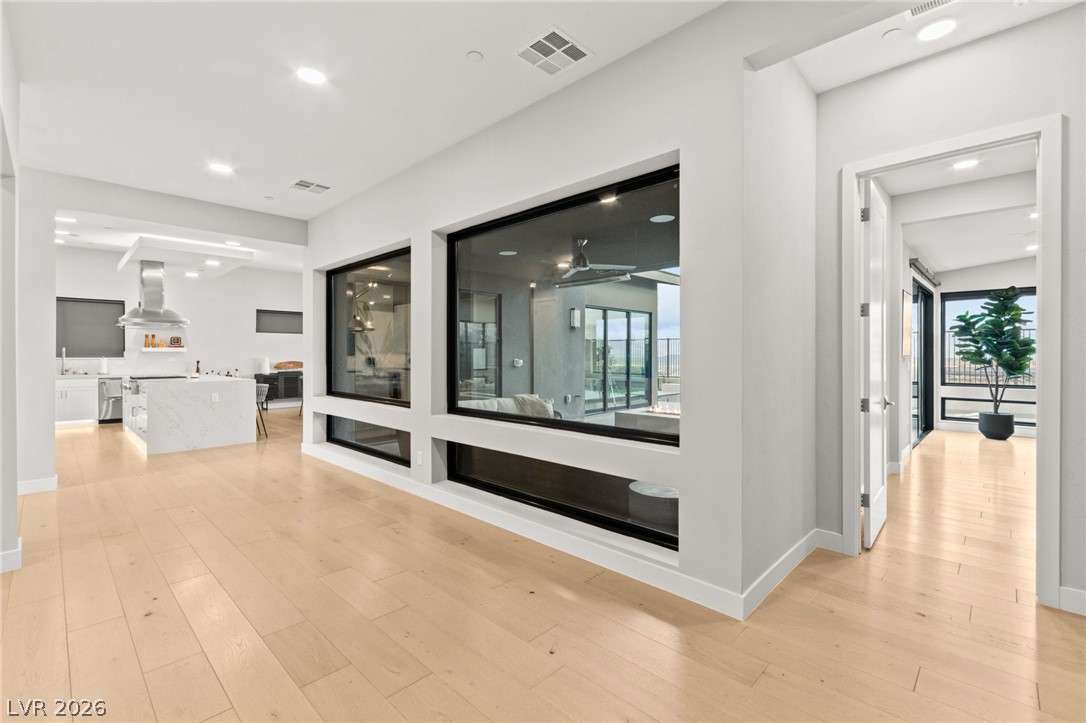 Photo 28 of 73, 810 Bolide Street