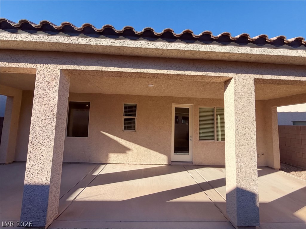 Photo 4 of 446 Royal Palms Lane