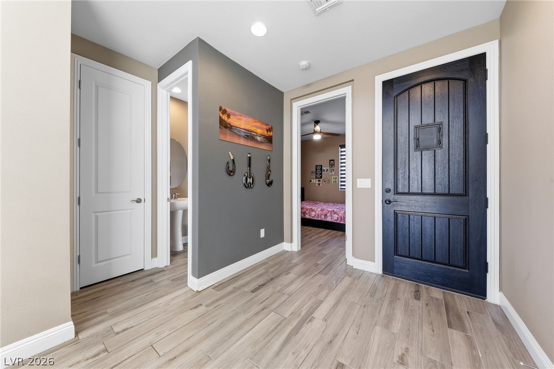 Photo 7 of 41, 6044 Andezano Drive