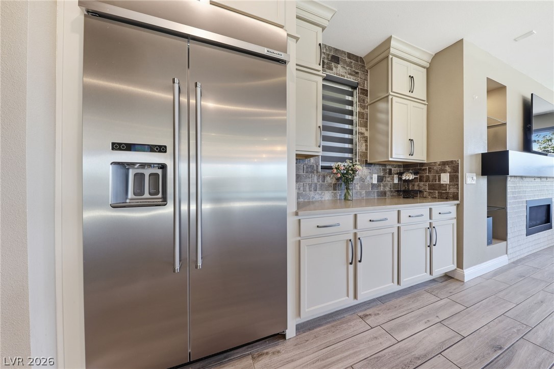 Photo 13 of 41, 6044 Andezano Drive