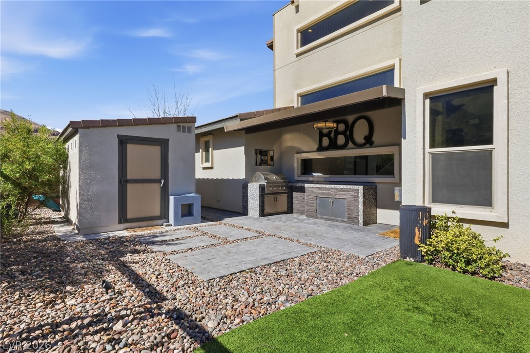 Photo 22 of 41, 6044 Andezano Drive