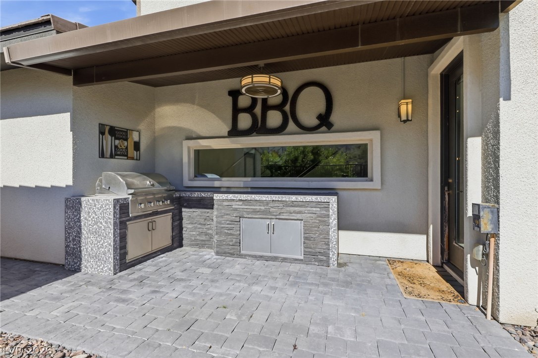 Photo 23 of 41, 6044 Andezano Drive