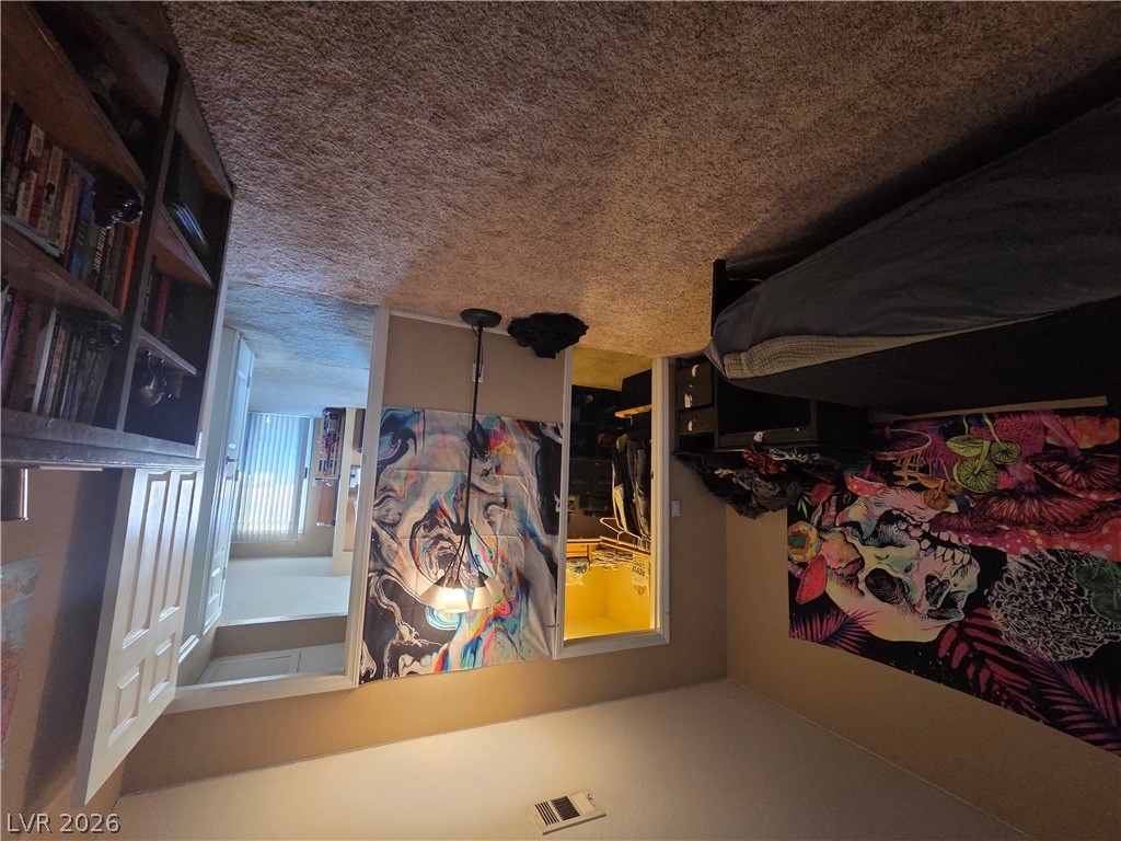 Photo 9 of 15, 7300 Pirates Cove Road #2009