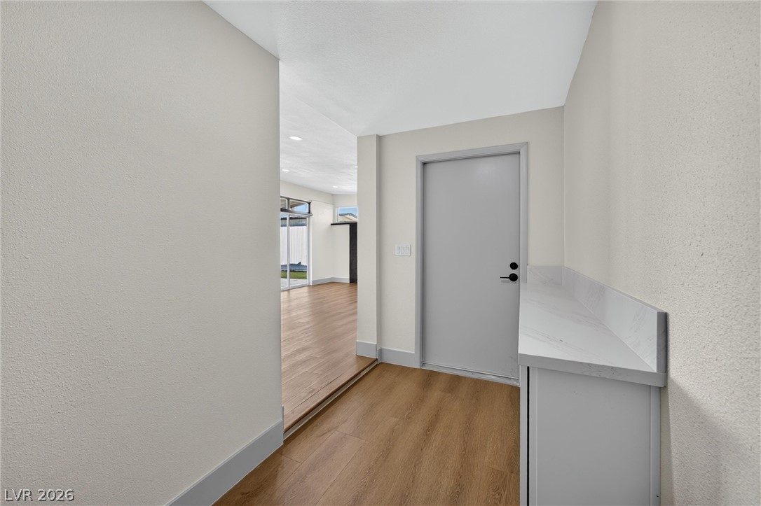 Photo 2 of 2806 Perliter Avenue