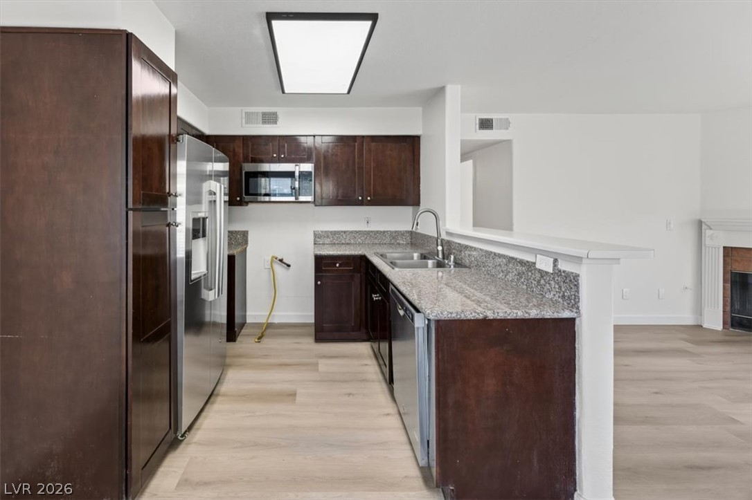 Photo 12 of 34, 3115 Casey Drive #202