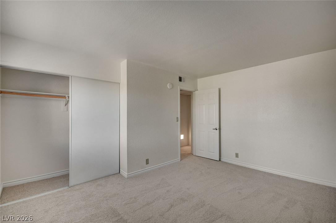 Photo 37 of 47, 5116 River Glen Drive #228