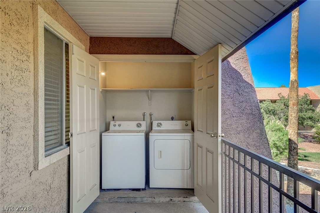 Photo 41 of 47, 5116 River Glen Drive #228