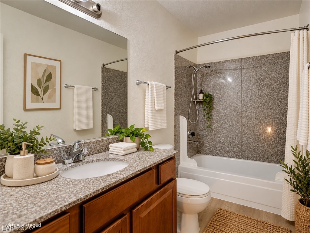 Photo 5 of 5116 River Glen Drive #228