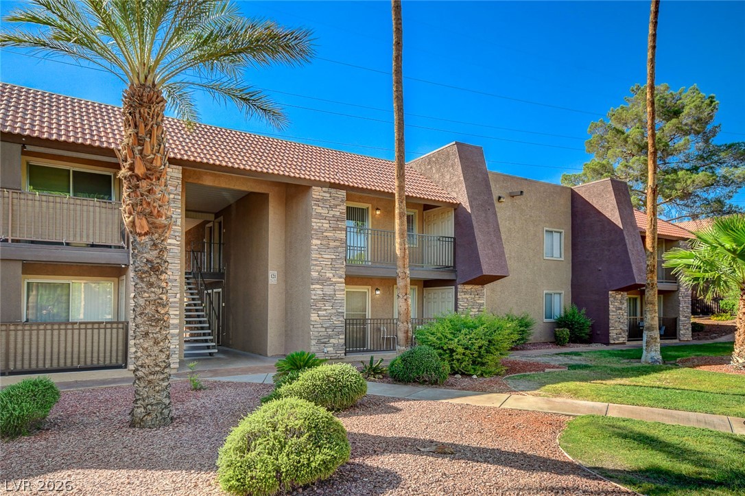 Photo 12 of 47, 5116 River Glen Drive #228