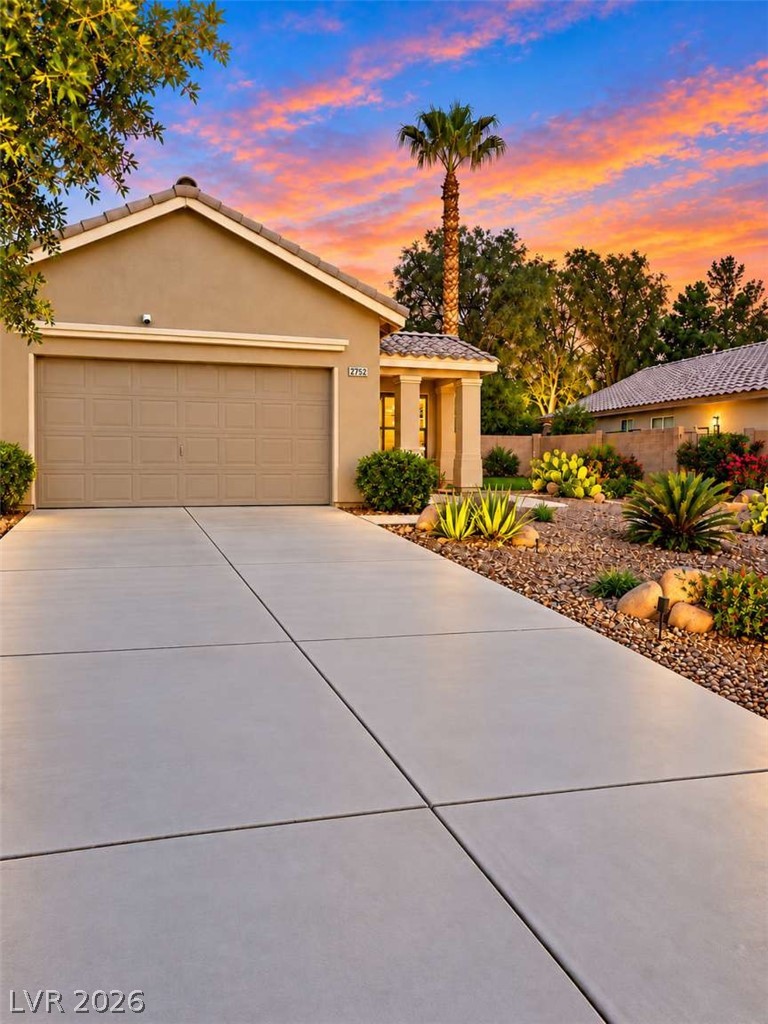 2752 Saigon Drive, Henderson