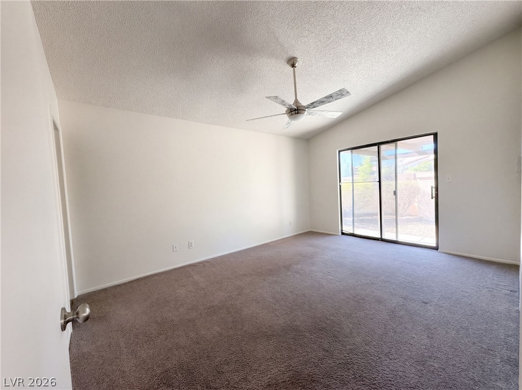 Photo 12 of 22, 3924 Applecrest Street