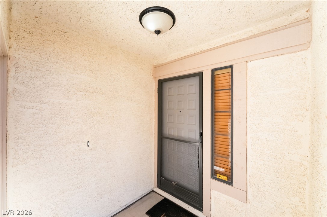 Photo 3 of 8466 Palmada Drive