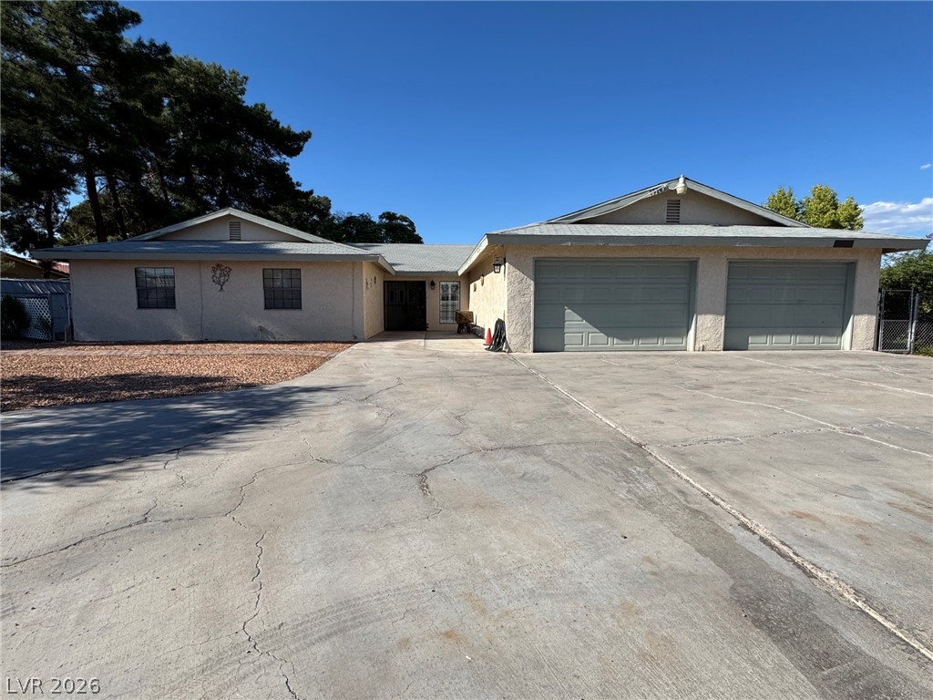 7920 Hickam Avenue, Las Vegas 89129