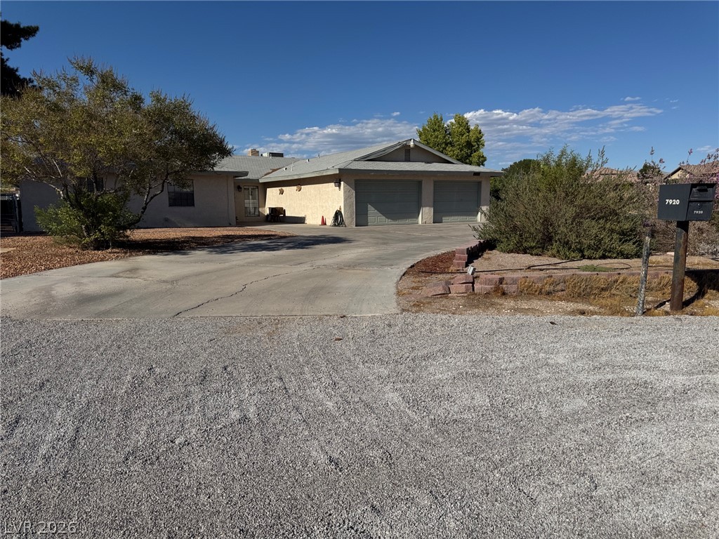 Photo 3 of 7920 Hickam Avenue