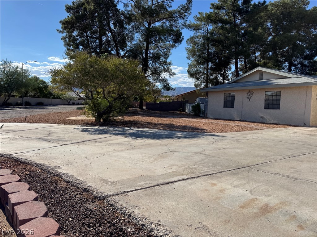 Photo 4 of 7920 Hickam Avenue